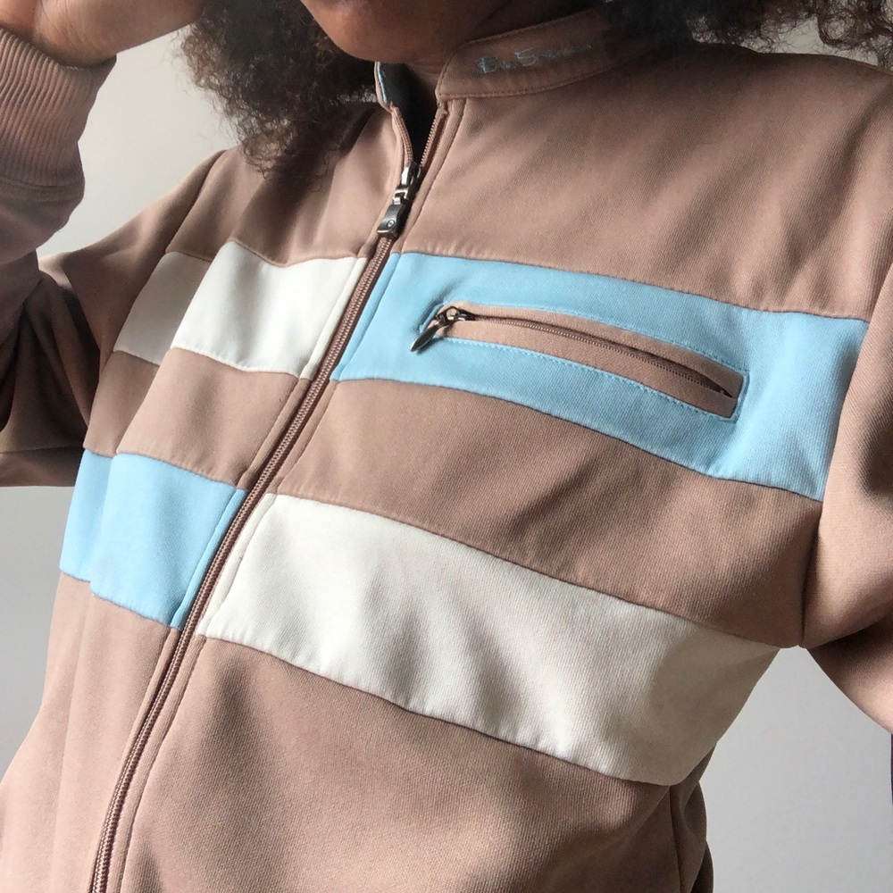 ✨  Color Block Jacket!✨ - Picture 3 of 7